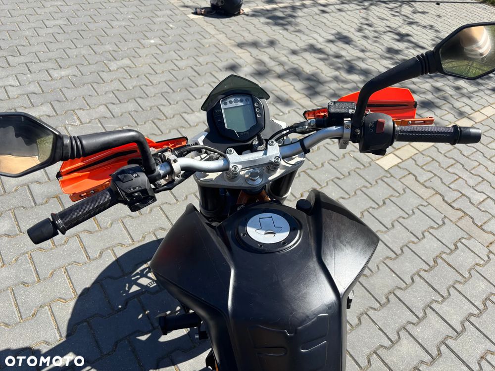 KTM Duke - 8