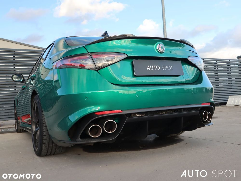 Alfa Romeo Giulia 2.9 Bi Turbo V6 Quadrifoglio - 6