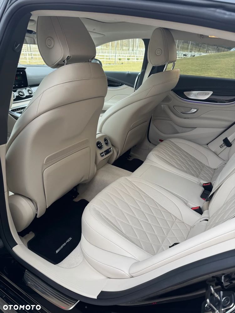 Mercedes-Benz AMG GT - 7