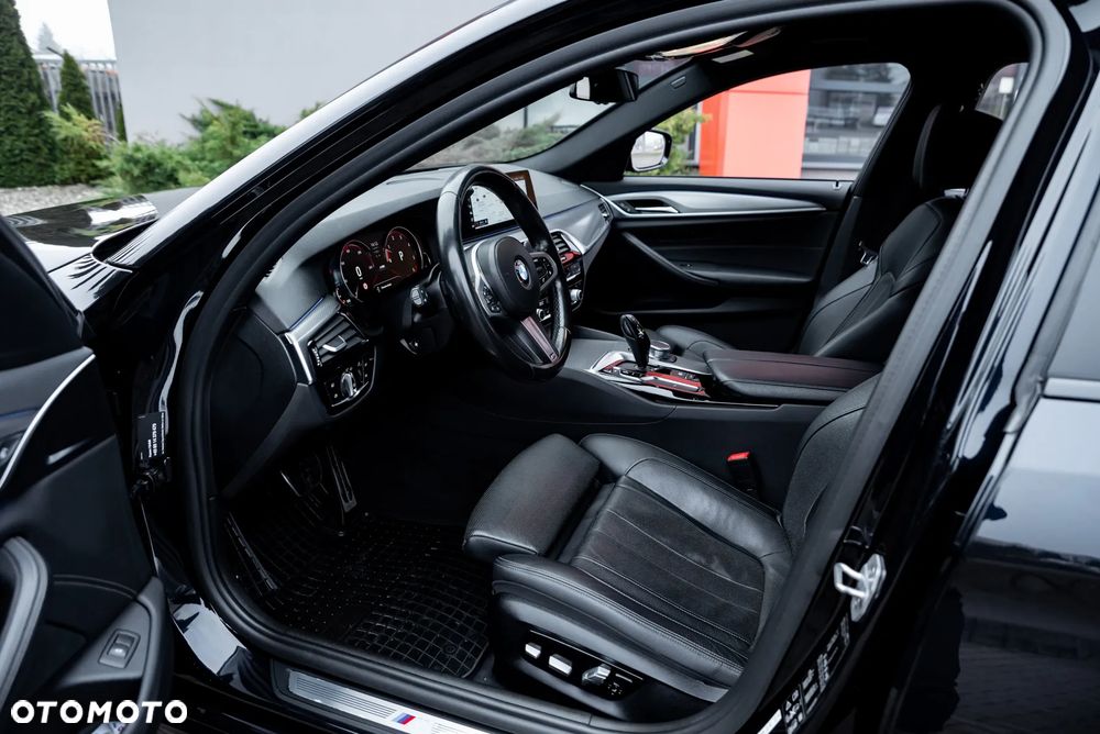 BMW Seria 5 540d xDrive M Sport Edition - 18