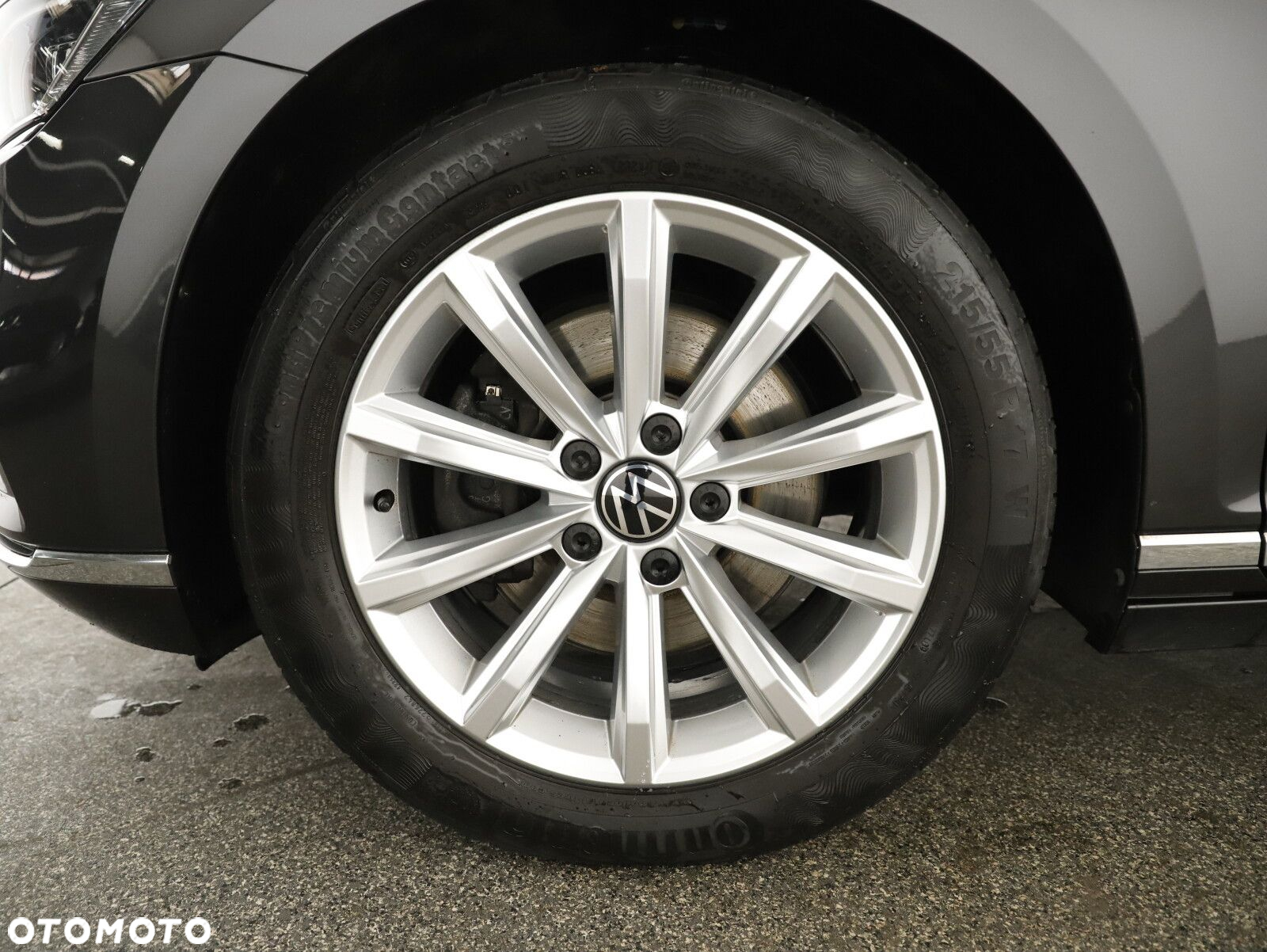 Volkswagen Passat - 26