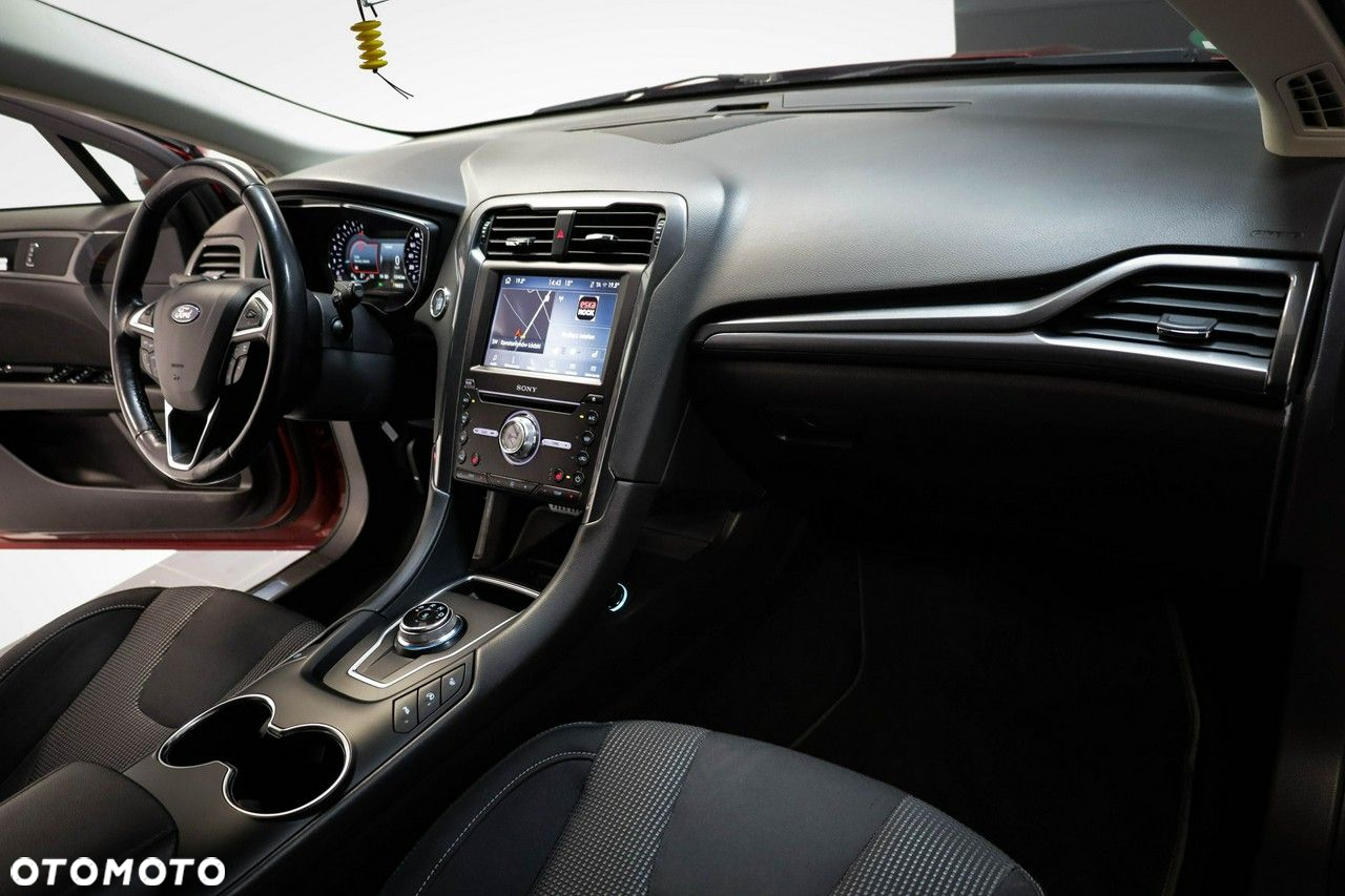 Ford Mondeo - 21