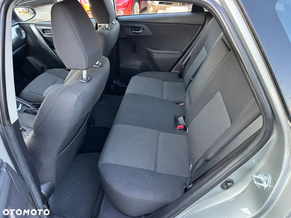 Toyota Auris - 20
