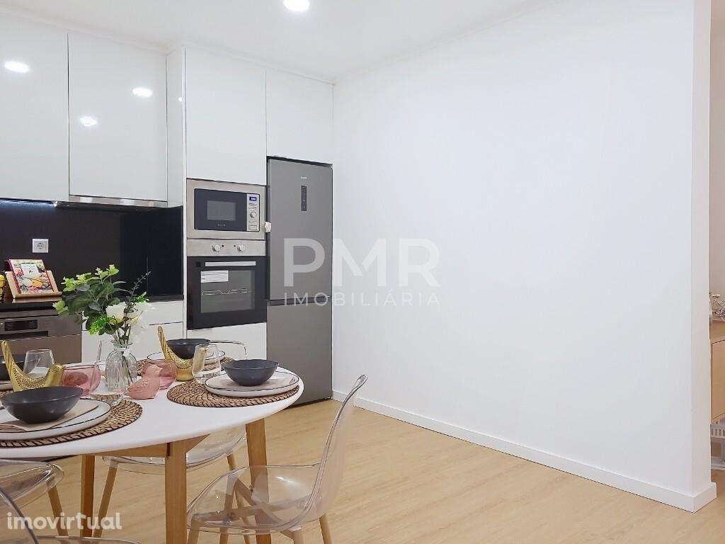 Moradia totalmente renovada com espaço exterior – Vale de Figueira - Grande imagem: 5/20