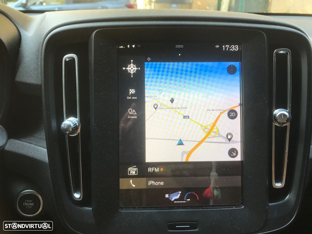 Volvo XC 40 1.5 T3 Tech Edition - 9