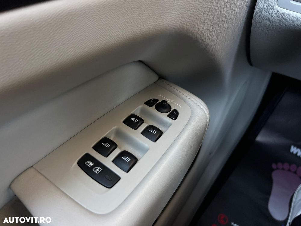 Volvo XC 60 - 28
