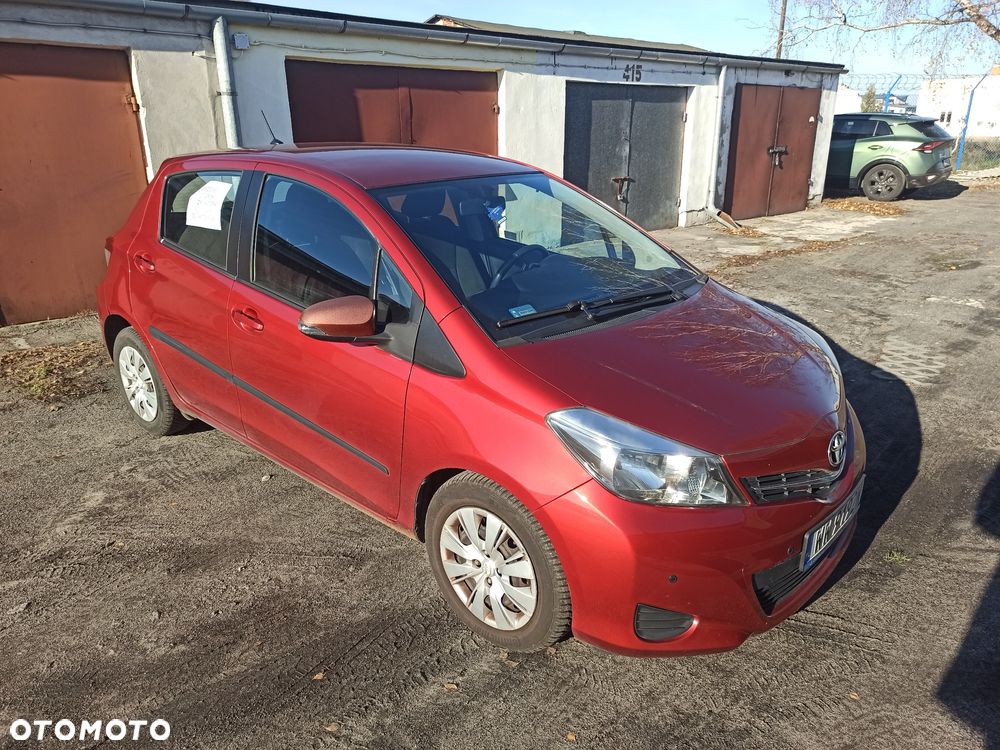 Toyota Yaris - 1
