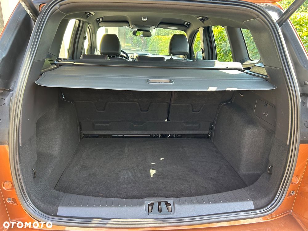 Ford Kuga 2.0 TDCi 4x4 ST-Line - 28