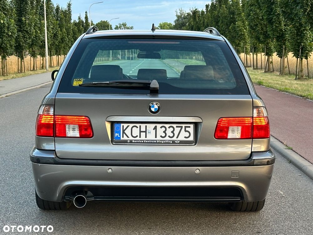 BMW Seria 5 520i Touring Edition Sport - 9