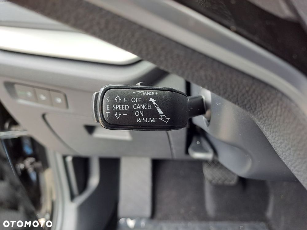 Skoda Octavia 2.0 TDI Drive Selection DSG - 10