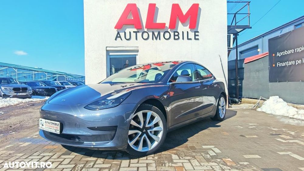 Tesla Model 3 Standard Reichweite Plus Hinterradantrieb - 4