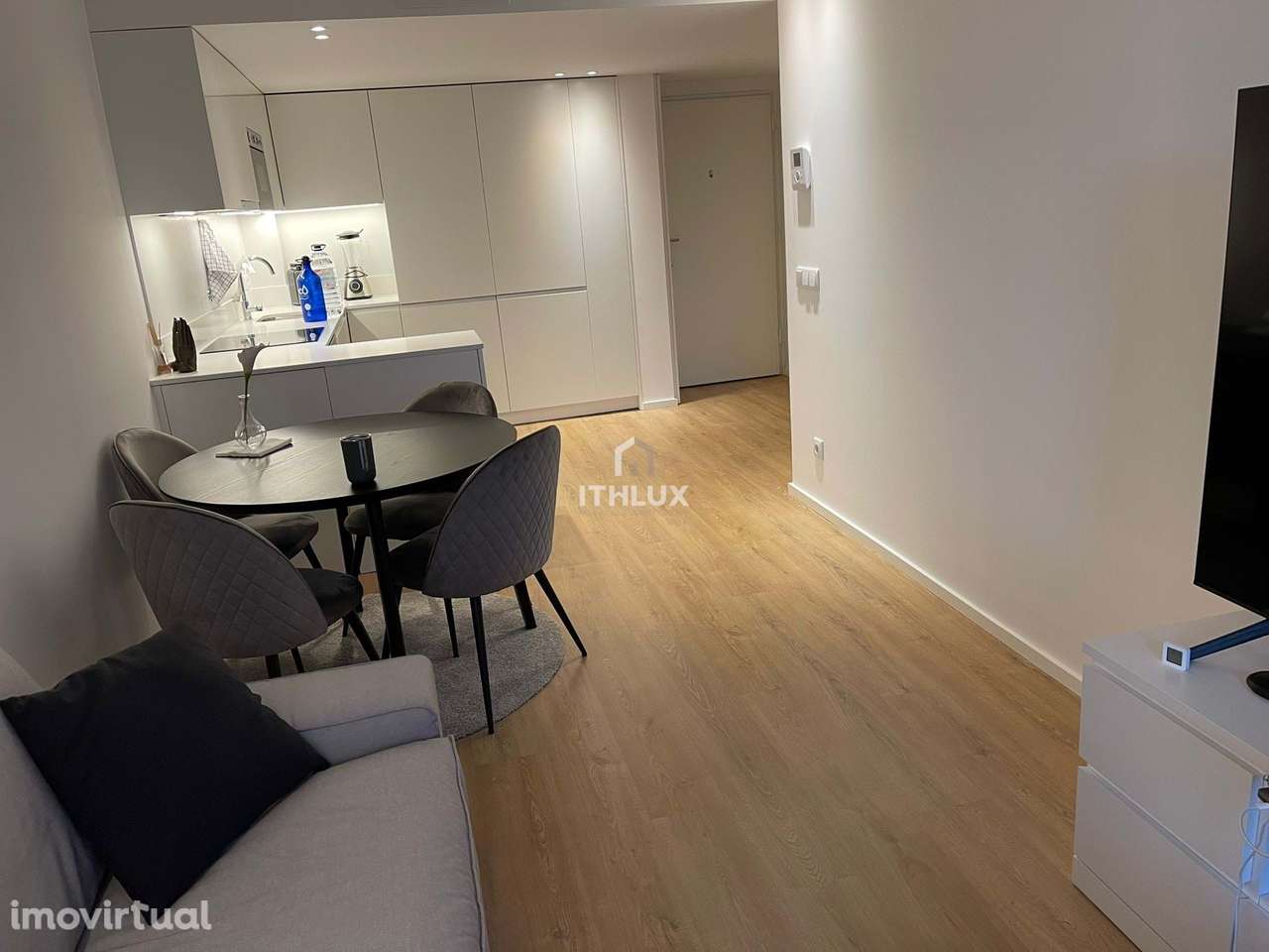 Apartamento T2 na Rua Pinto Bessa – Porto - Grande imagem: 3/16