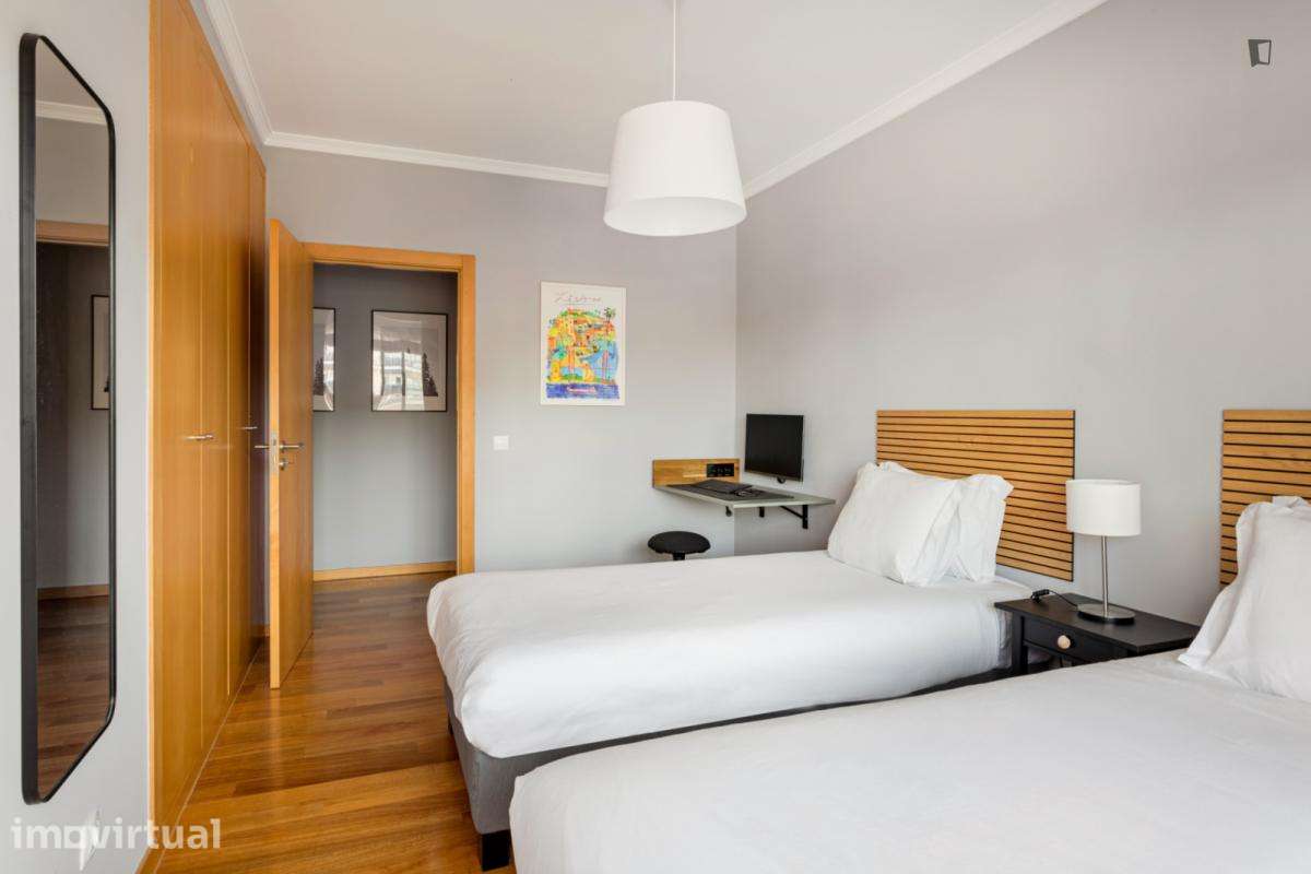Apartamento com 2 quartos - localizado em Benfica Lisbon - Grande imagem: 4/30