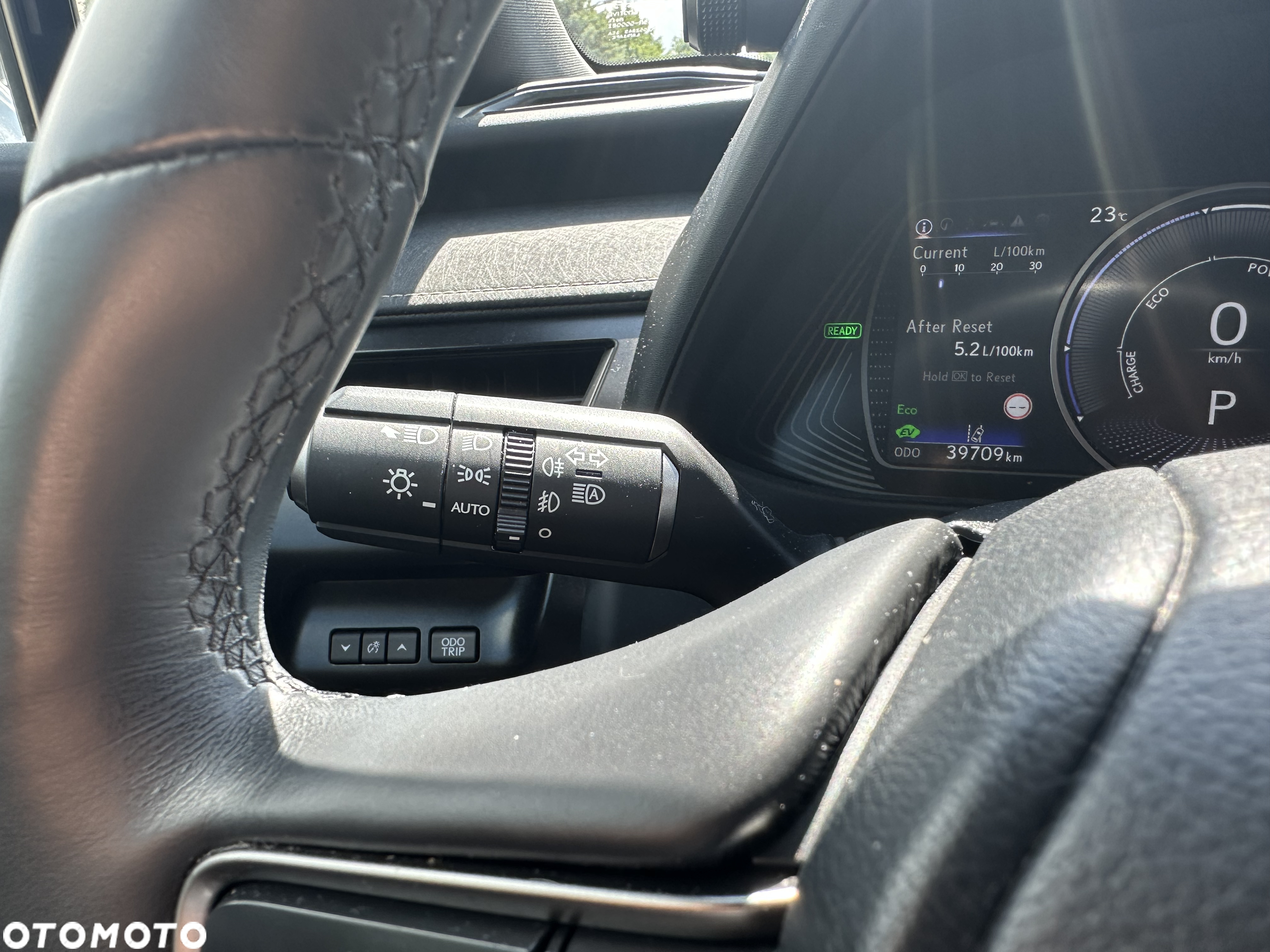 Lexus UX 200 GPF Business Edition 2WD - 13