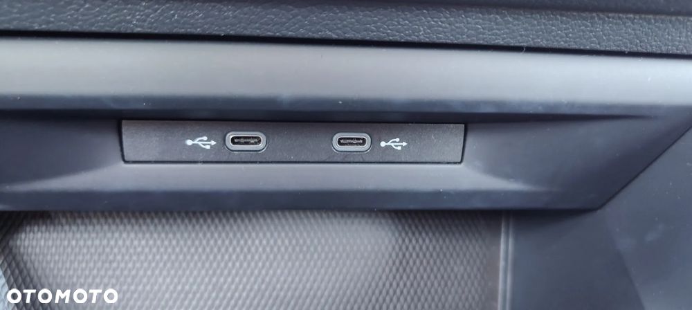 Volkswagen Golf 1.5 TSI EVO Life - 18