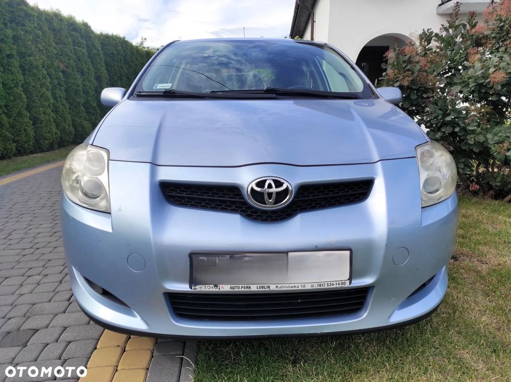 Toyota Auris 1.6 VVT-i Luna - 2