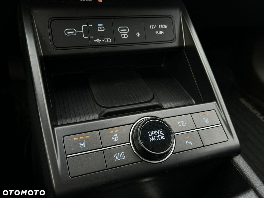 Hyundai Kona - 24