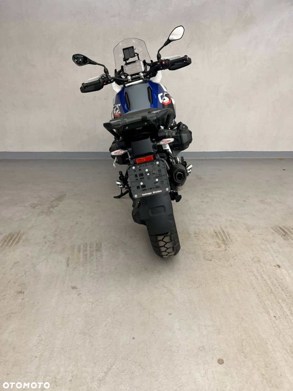 BMW R - 6