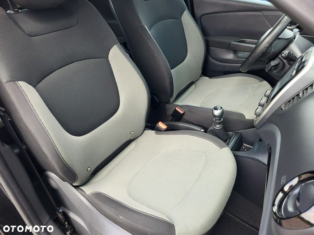 Renault Captur - 24