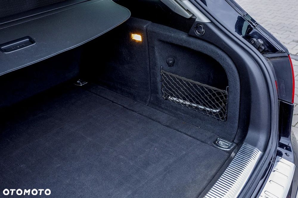 Audi A4 Avant 2.0 TDI Quattro - 27