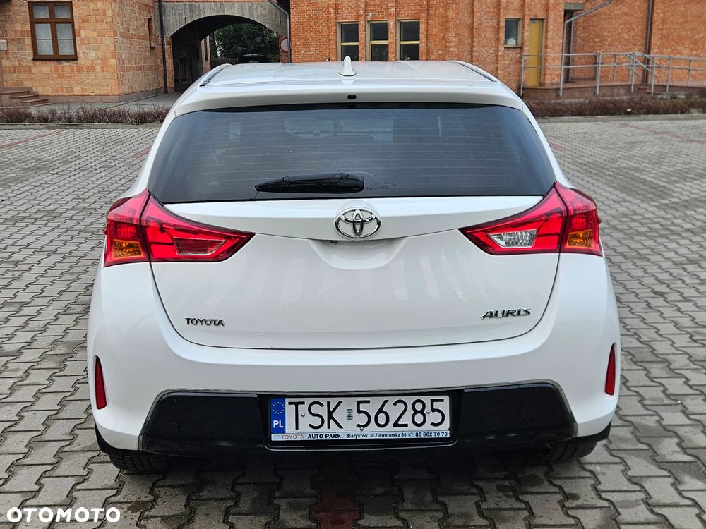 Toyota Auris 1.33 VVT-i Comfort - 31