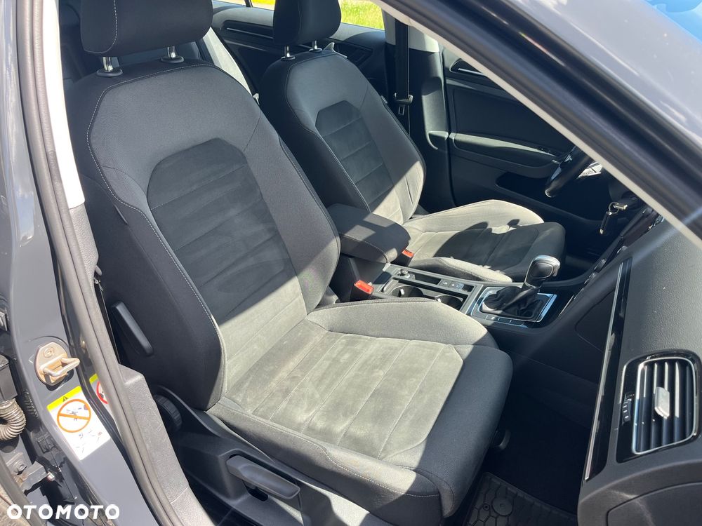 Volkswagen Golf 2.0 TDI (BlueMotion Technology) DSG Comfortline - 17