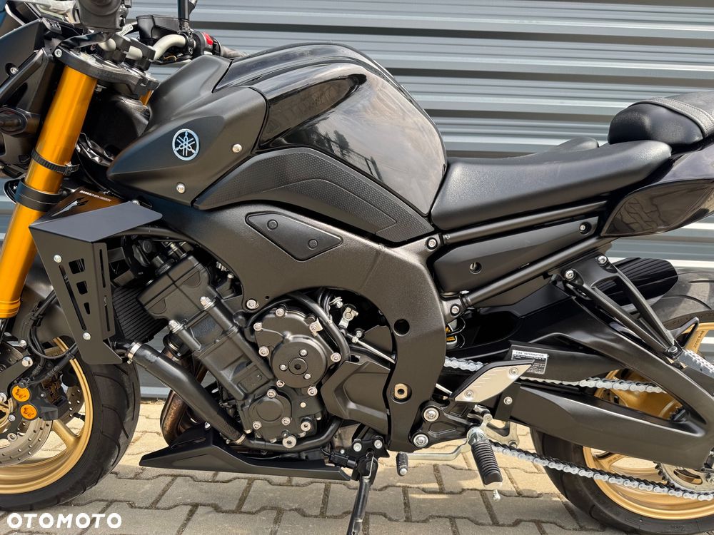 Yamaha FZ8 - 14