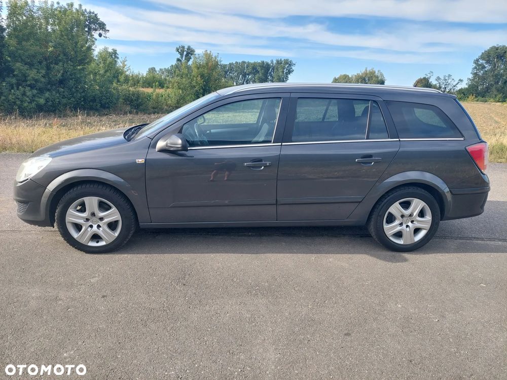 Opel Astra 1.6 Sports Tourer Style - 3