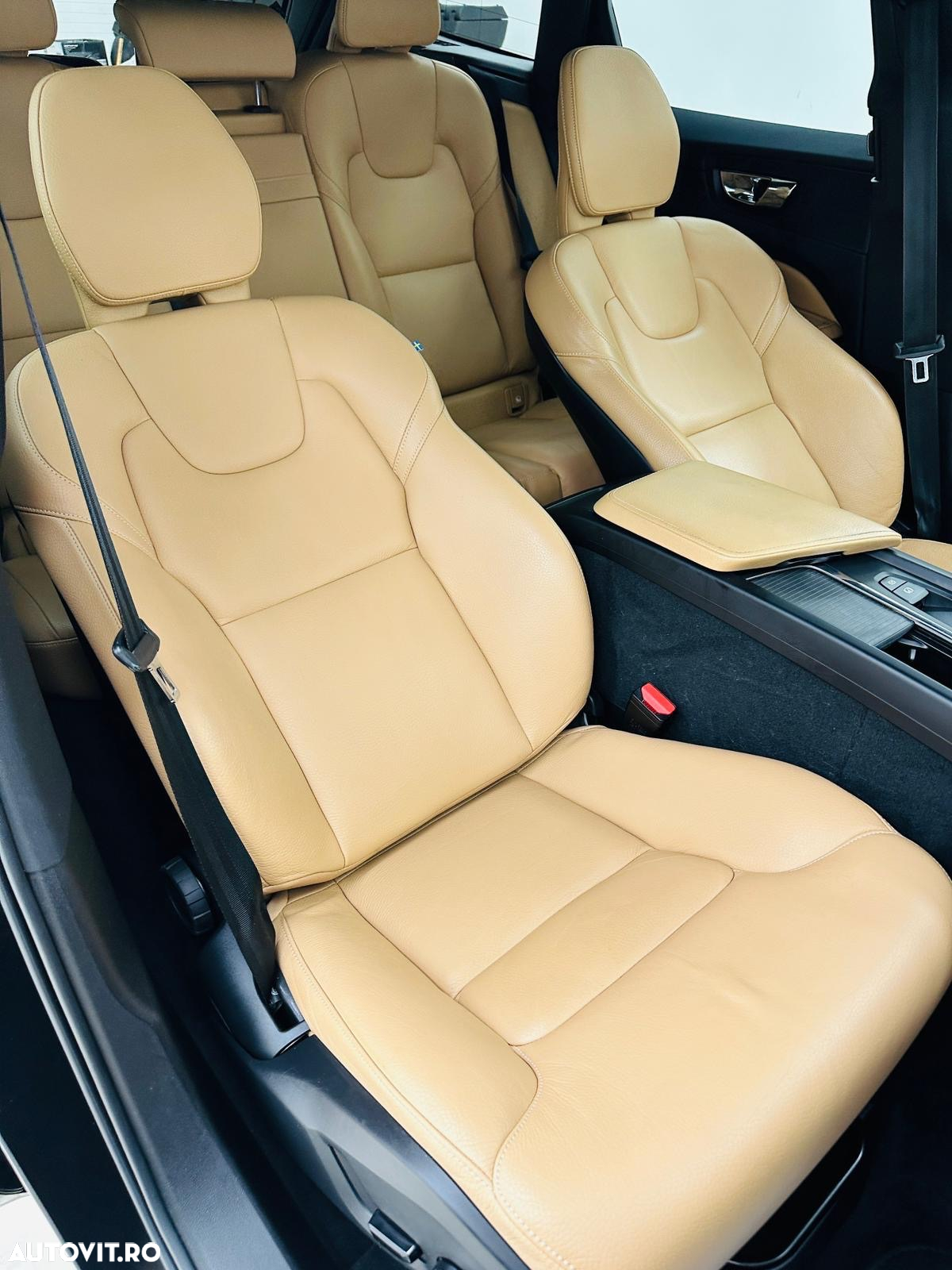 Volvo XC 60 - 28