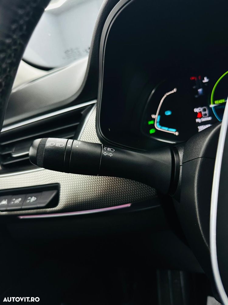 Renault Arkana E-TECH 145 INTENS - 30