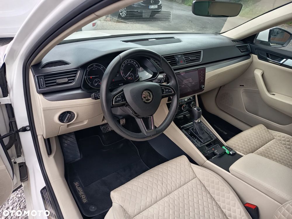 Skoda Superb 2.0 TDI Style DSG7 - 18