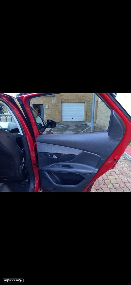 Peugeot 3008 1.5 BlueHDi Allure EAT8 - 34