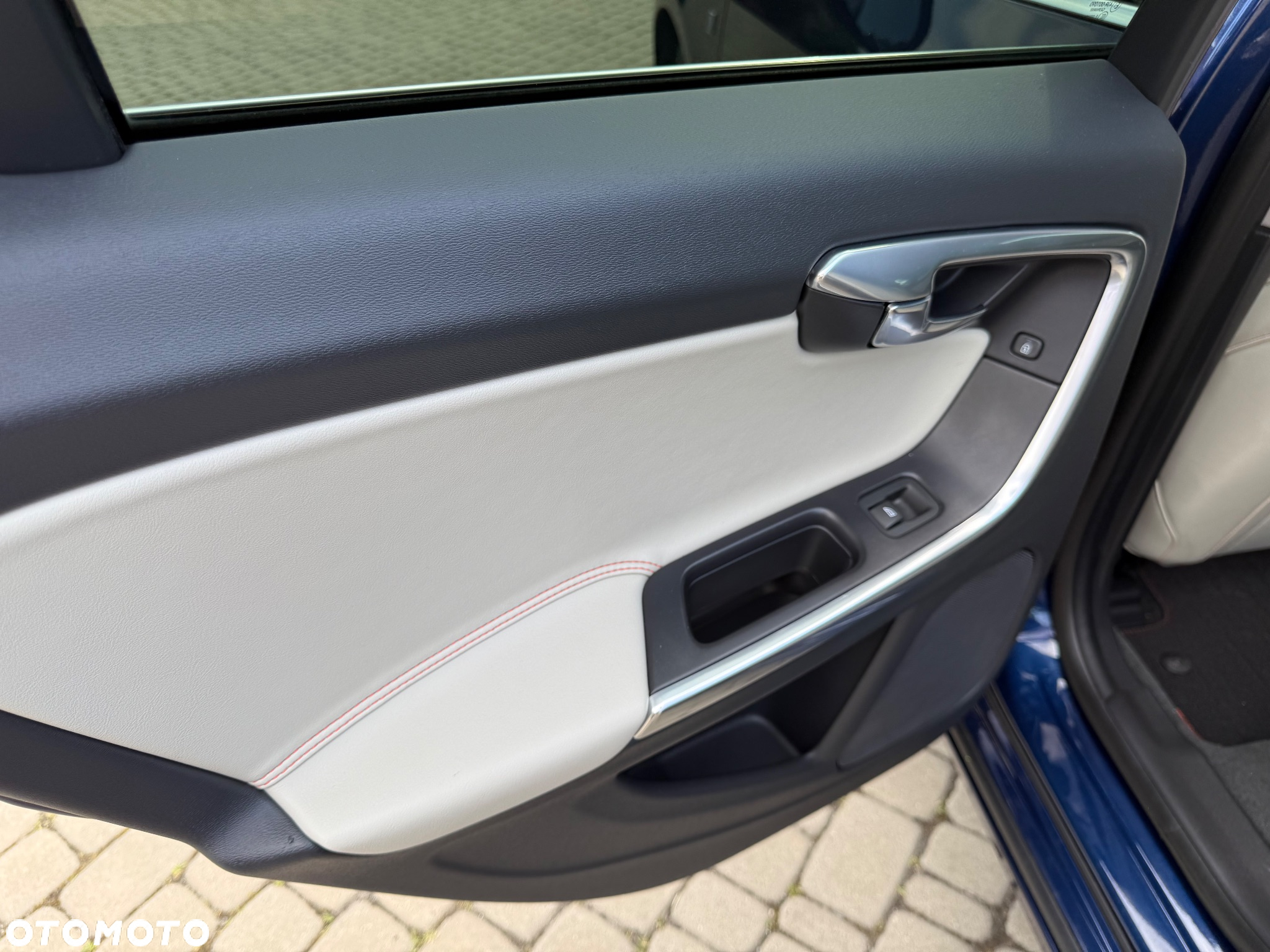 Volvo V60 D4 - 27