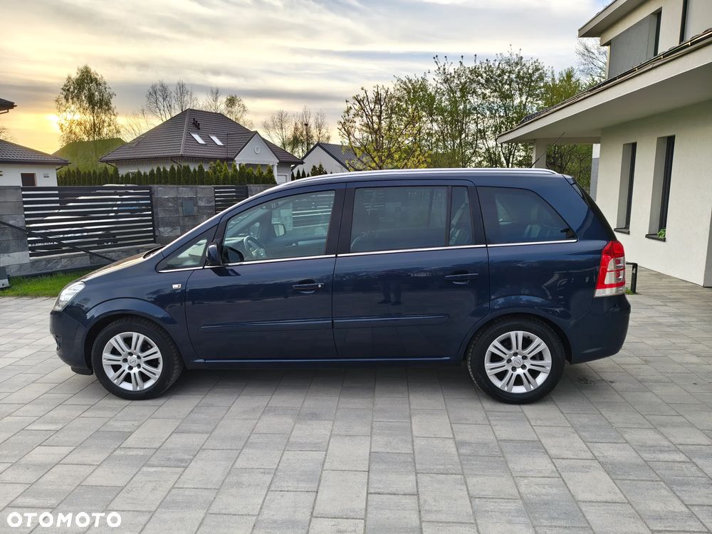 Opel Zafira 1.6 ECOFLEX Family Plus - 8