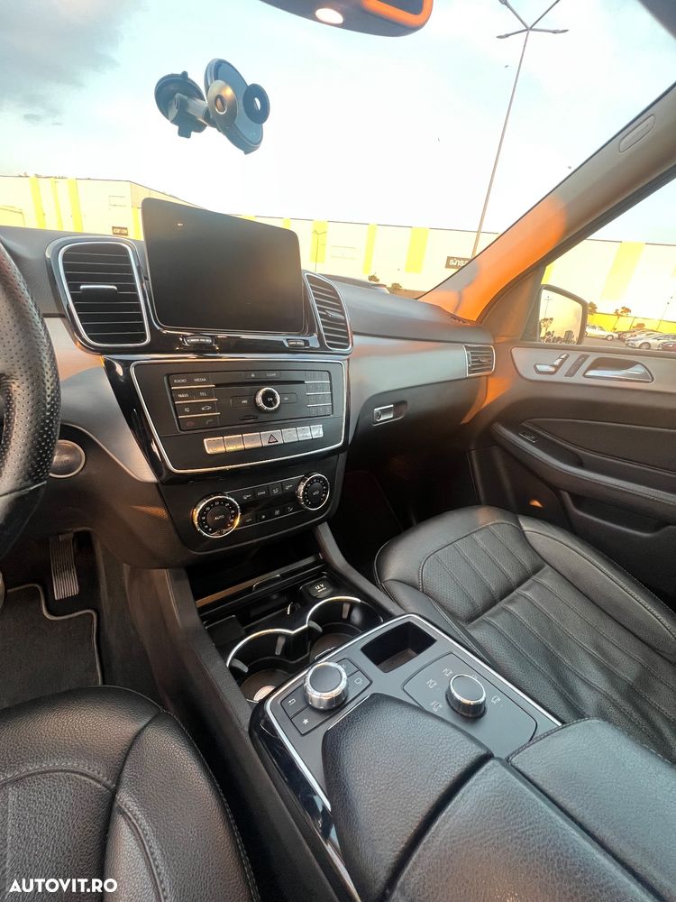 Mercedes-Benz GLE - 14