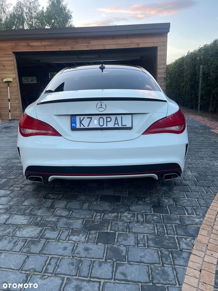 Mercedes-Benz CLA 250 4-Matic - 3