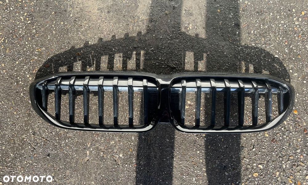 BMW G20 3 GRILL ATRAPA NERKI OE 5113192976-10 - 1