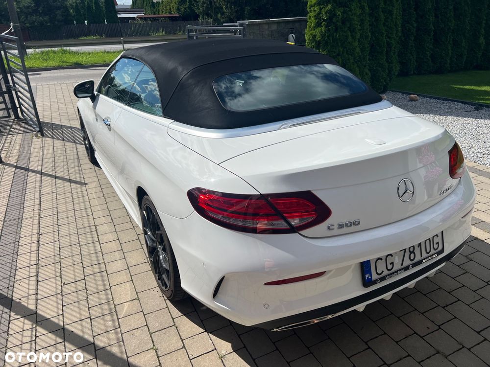 Mercedes-Benz Klasa C 300 9G-TRONIC AMG Line - 8