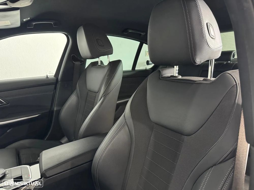 BMW 330 e Pack M Auto - 12