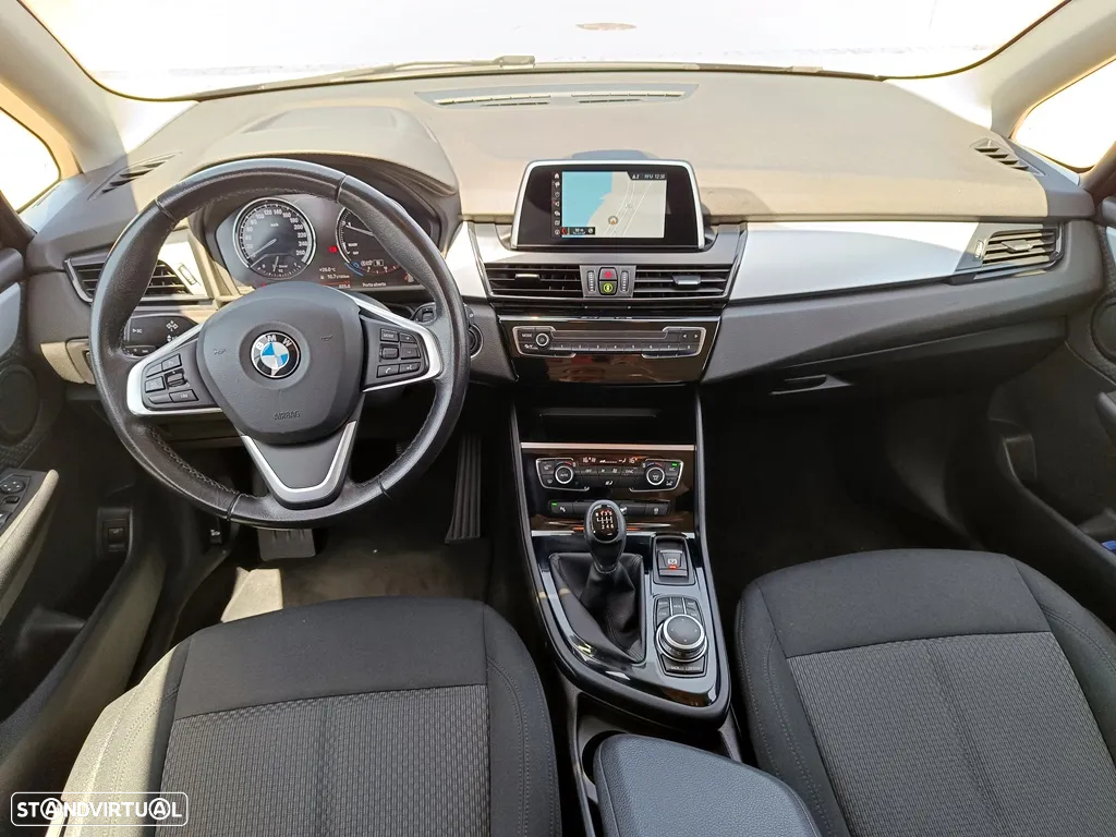 BMW 216 Active Tourer d Advantage - 17