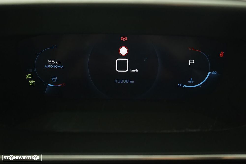 Peugeot 2008 1.2 PureTech GT EAT8 - 16