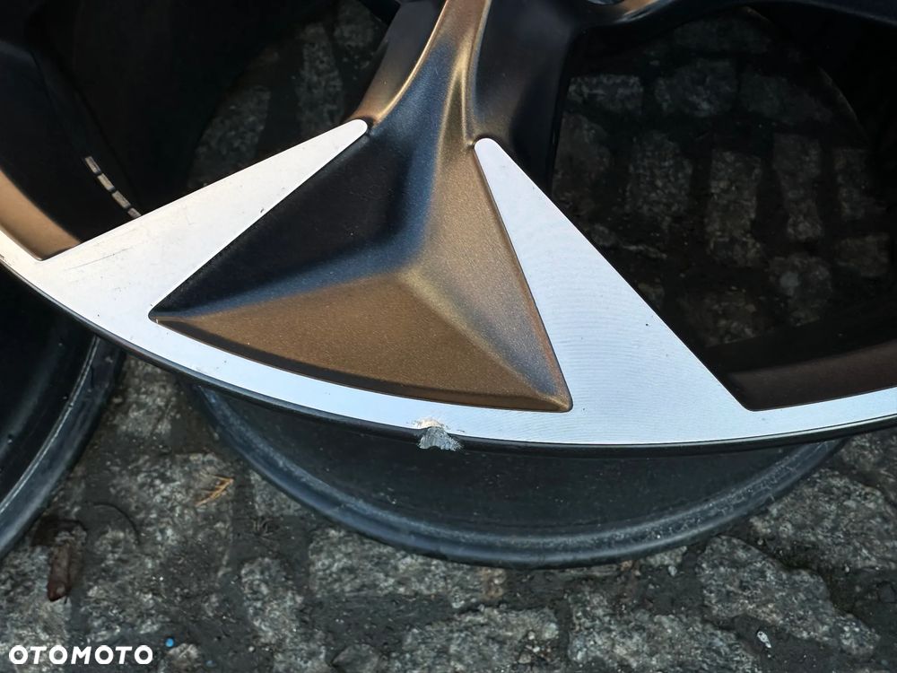 Seat Cupra 5x112 8J x 19 ET 40 5FF601025E 4szt OE - 5