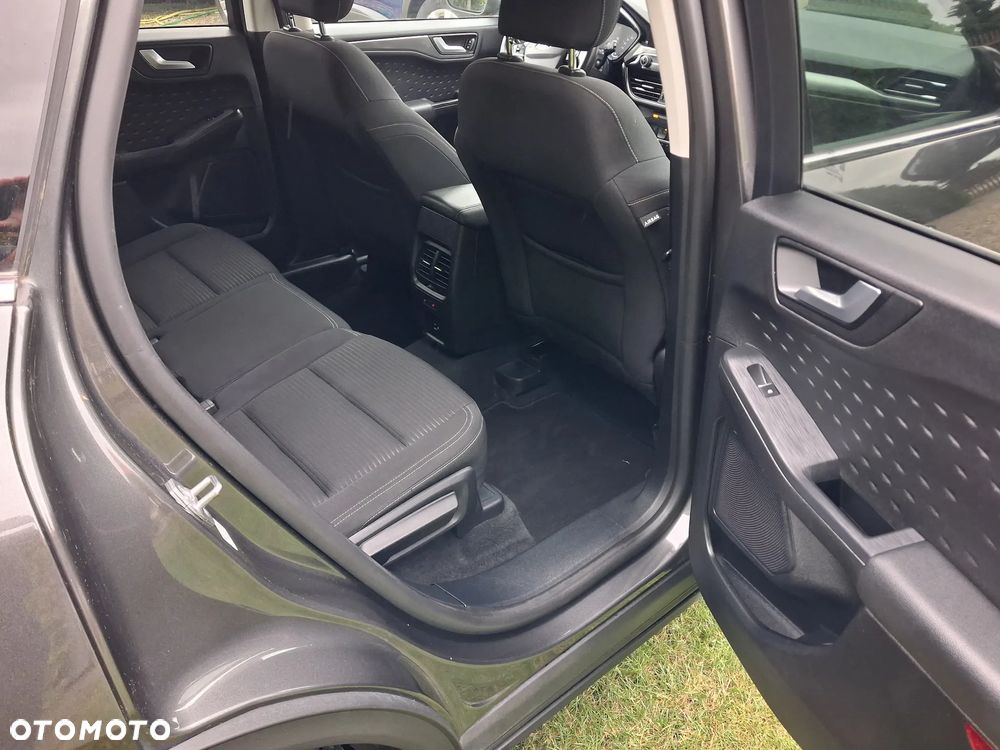 Ford Kuga 1.5 EcoBlue TITANIUM - 11