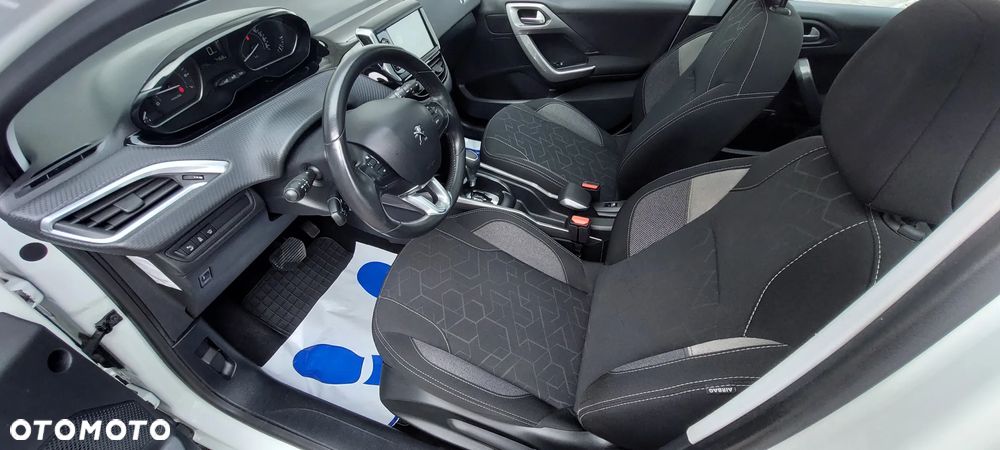 Peugeot 2008 PureTech 110 Stop&Start EAT6 Active - 18