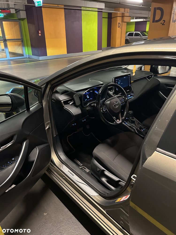 Toyota Corolla - 17