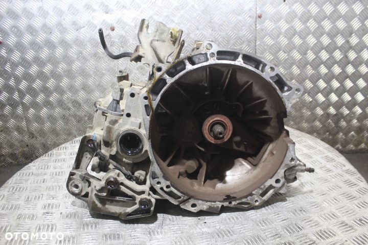 SKRZYNIA BIEGÓW 5 BIEGOWA MAZDA 3 I 2.0 - 1