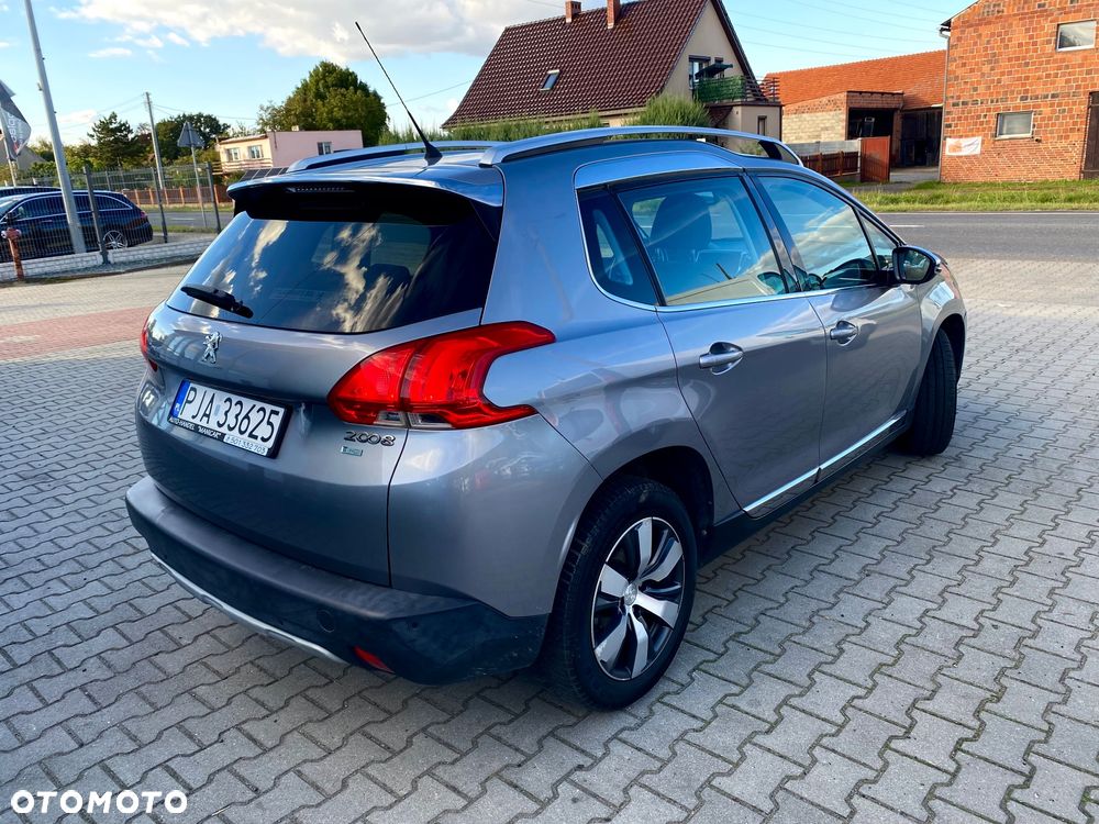Peugeot 2008 - 5