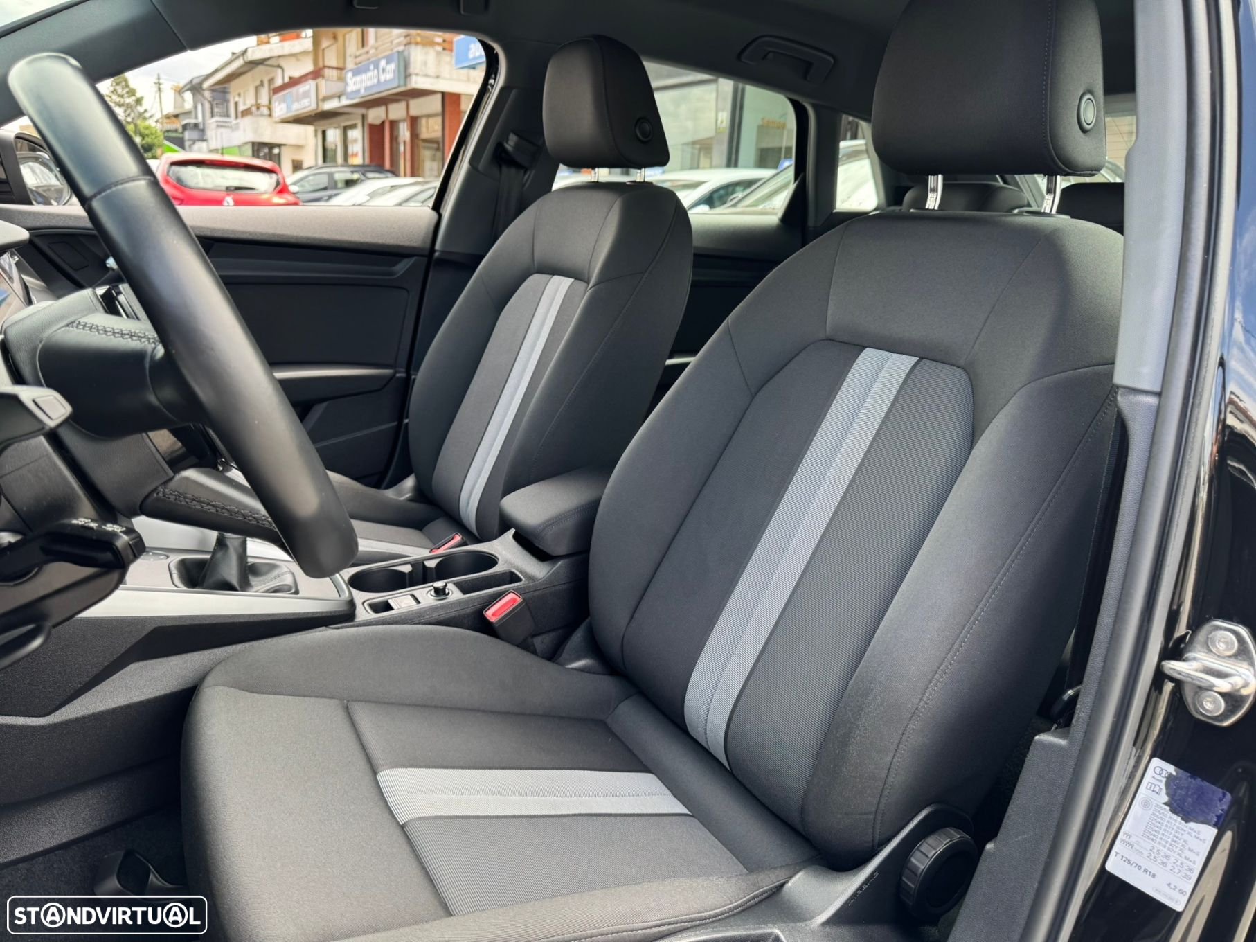 Audi A3 Sportback 30 TFSI Advanced - 9