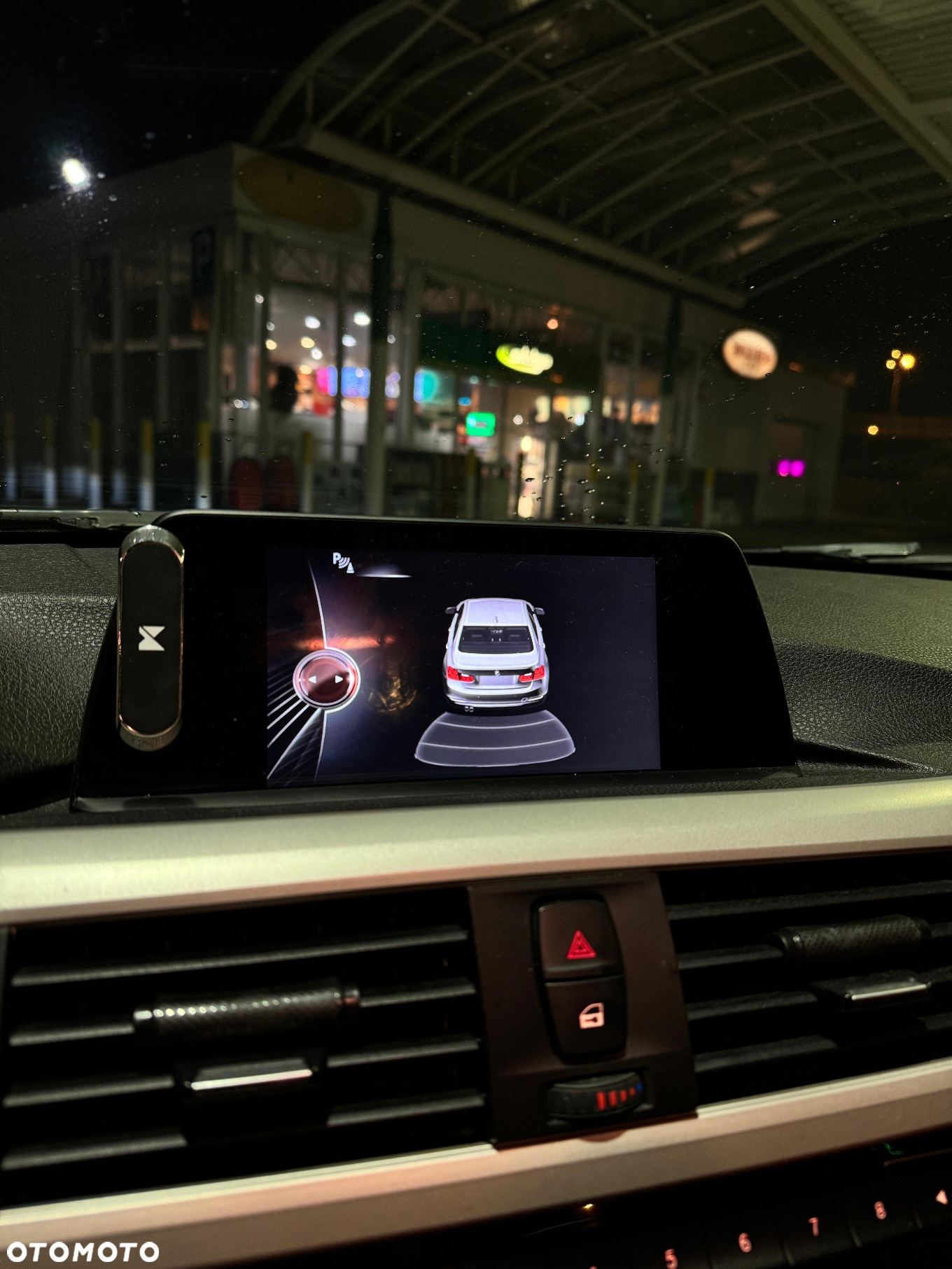 BMW Seria 3 316d - 12