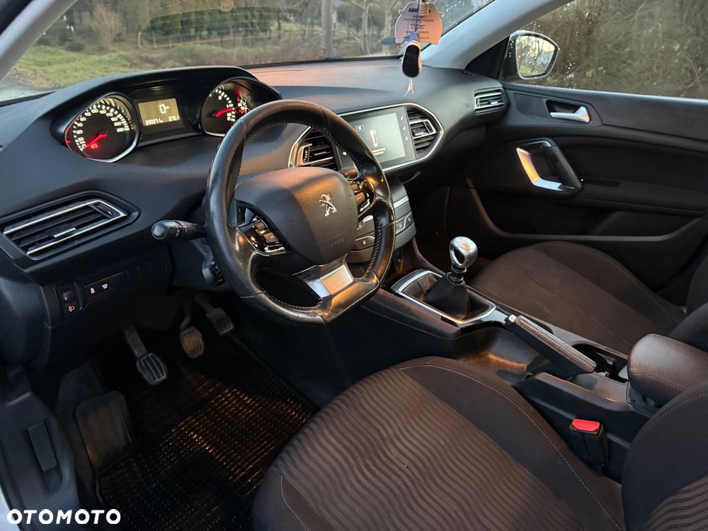 Peugeot 308 1.6 BlueHDi Active S&S - 22